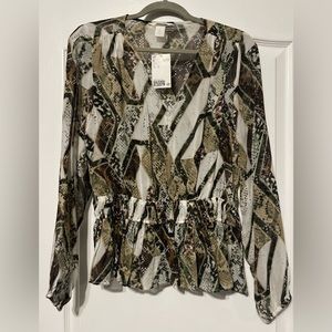 H & M snake print blouse. NWT size 4